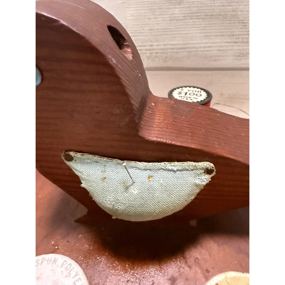 Vintage Wooden Bird Sewing Caddy Thread Organizer Pin Cushion with 20 Spools